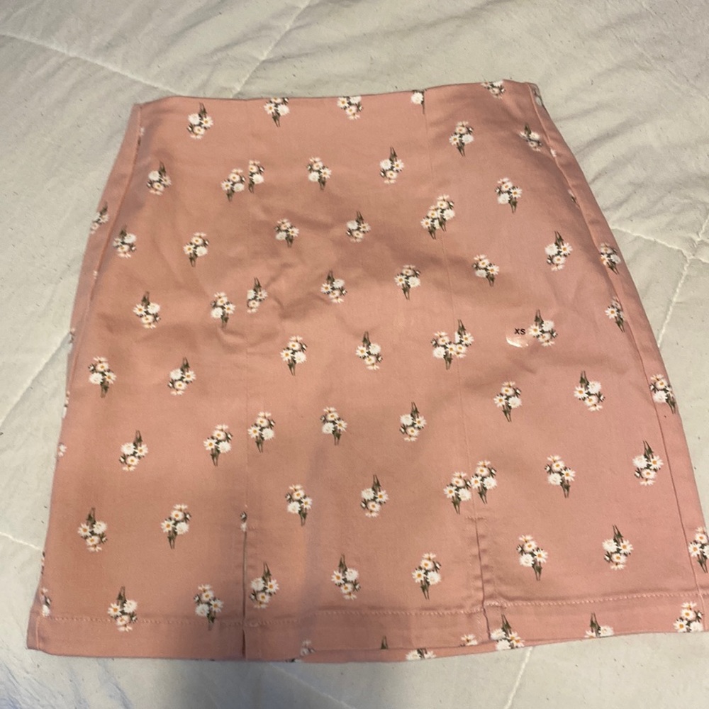 Skirt never worn
